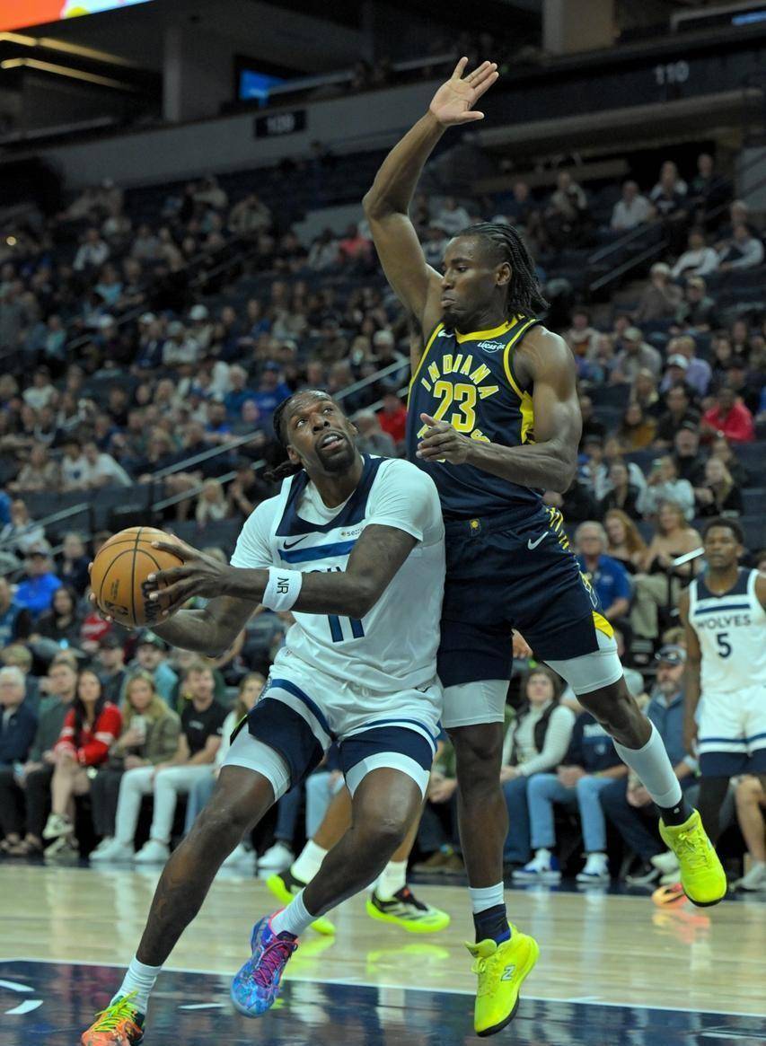 季前赛变常规赛！爱德华兹17分助队逆转